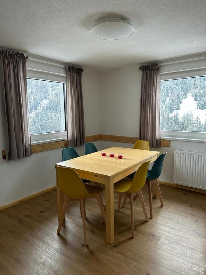 Appartement Haus Scherl à Sankt Anton am Arlberg Extérieur photo