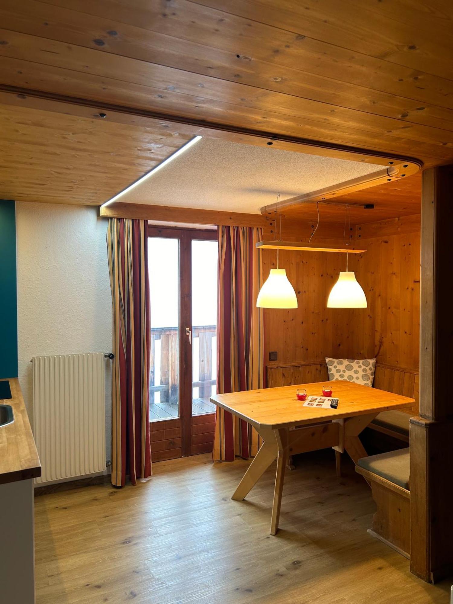 Appartement Haus Scherl à Sankt Anton am Arlberg Extérieur photo